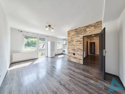 Prodej bytu 3+1, Pecka - Bělá u Pecky, 80 m2