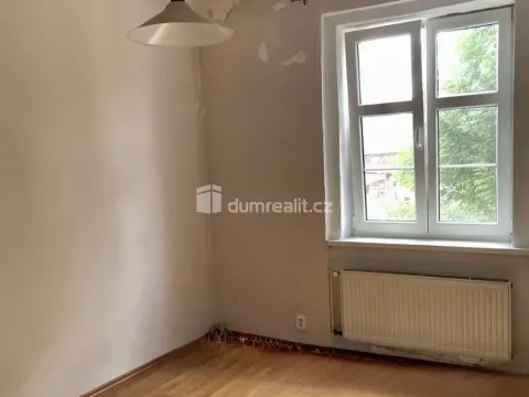 Pronájem bytu 2+kk, Ústí nad Labem - Ústí nad Labem-centrum, U Nemocnice, 32 m2