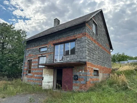 Prodej rodinného domu, Bezuchov, 257 m2