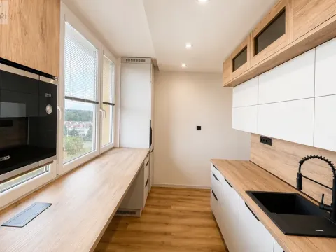 Pronájem bytu 3+1, Ostrava, Želazného, 69 m2