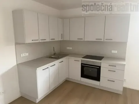 Pronájem bytu 1+kk, Karlštejn, 40 m2