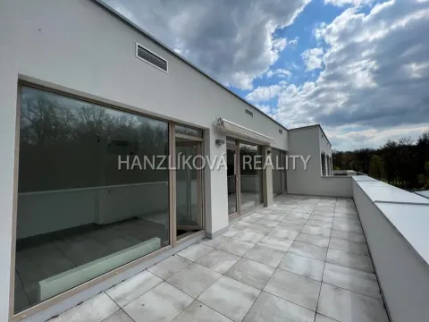 Pronájem bytu 3+kk, Hluboká nad Vltavou, U Parku, 104 m2
