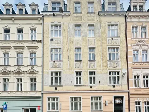 Prodej bytu 2+1, Karlovy Vary, Jaltská, 51 m2