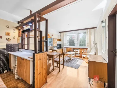 Prodej bytu 2+kk, Praha - Modřany, Pertoldova, 42 m2