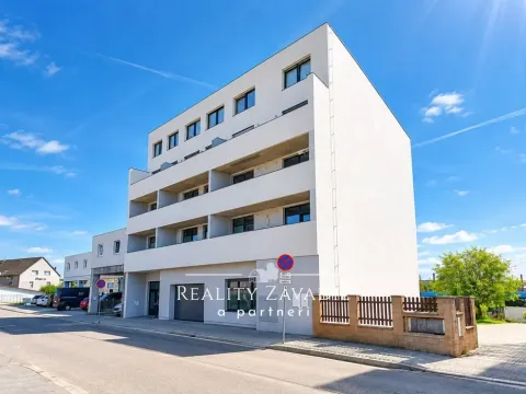 Pronájem bytu 1+kk, Benešov, Hodějovského, 33 m2