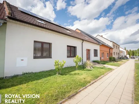 Prodej rodinného domu, Tučapy, 239 m2