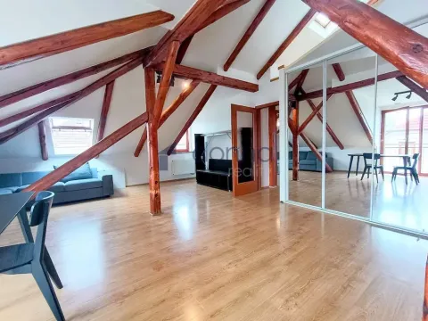 Pronájem bytu 3+kk, Praha, Klapkova, 90 m2