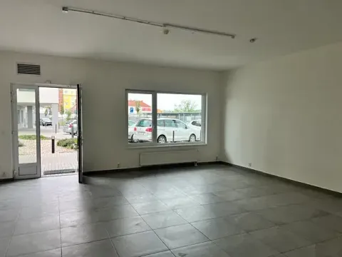 Pronájem obchodního prostoru, Praha - Vysočany, Čerpadlová, 55 m2