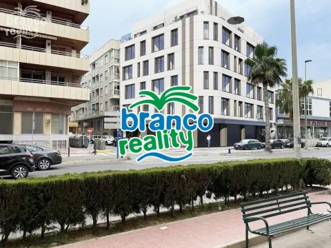 Prodej bytu 3+kk, Torrevieja, Alicante, Španělsko, 58 m2