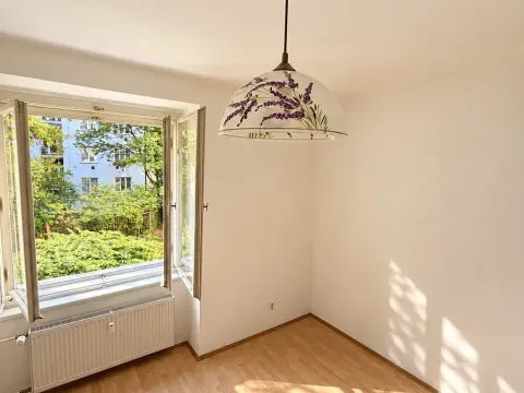 Pronájem bytu 1+kk, Praha - Vršovice, K louži, 32 m2