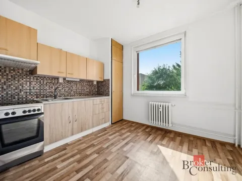 Prodej bytu 3+1, Náchod - Staré Město nad Metují, Růžová, 72 m2