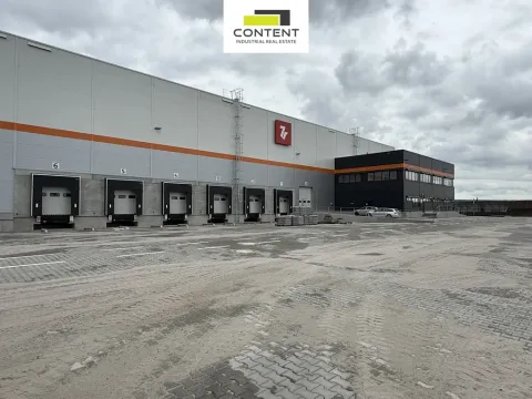 Pronájem skladu, Měnín, 5000 m2