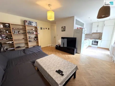 Pronájem bytu 2+kk, Praha - Hloubětín, Mochovská, 54 m2