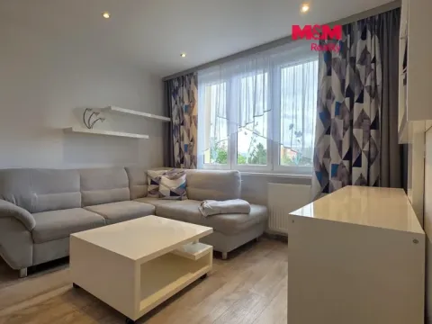 Pronájem bytu 1+1, Karlovy Vary - Rybáře, Sibiřská, 37 m2