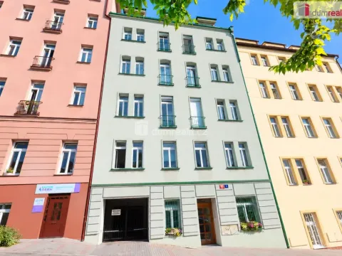 Prodej garáže, Praha - Vršovice, Holandská, 14 m2