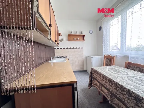 Prodej bytu 2+1, Rotava, Sídliště, 55 m2