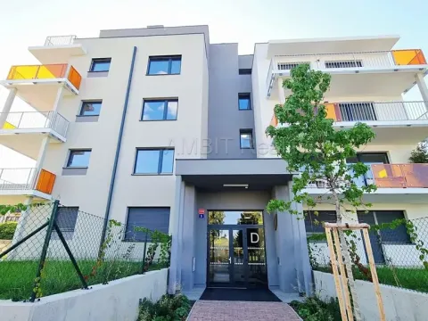 Pronájem bytu 2+kk, Praha - Dolní Chabry, Za Pískovnou, 51 m2