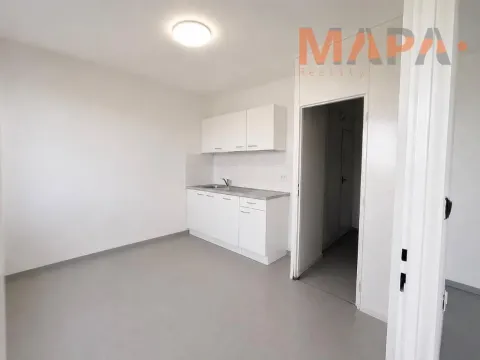 Prodej bytu 1+1, Chomutov, Stavbařská, 33 m2