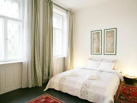 Pronájem bytu 4+1, Praha - Smíchov, Hořejší nábřeží, 134 m2