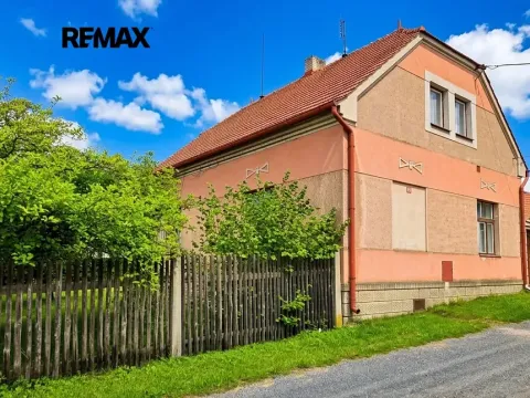 Prodej rodinného domu, Běleč, 200 m2