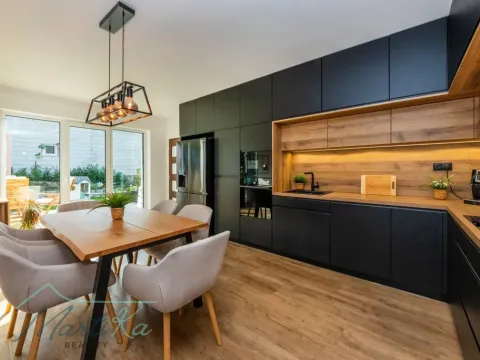 Prodej rodinného domu, Kamenný Přívoz - Hostěradice, 114 m2