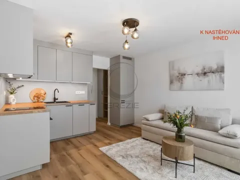 Prodej bytu 2+kk, Liberec, Gagarinova, 3 m2