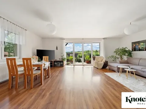 Prodej rodinného domu, Hoštice, 168 m2