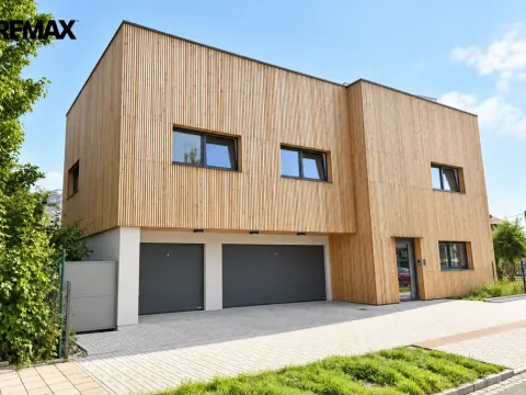 Pronájem kanceláře, Hradec Králové - Pražské Předměstí, Veverkova, 110 m2