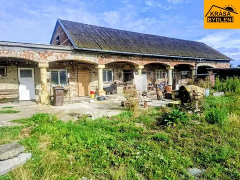Prodej zemědělského objektu, Loučany, 250 m2
