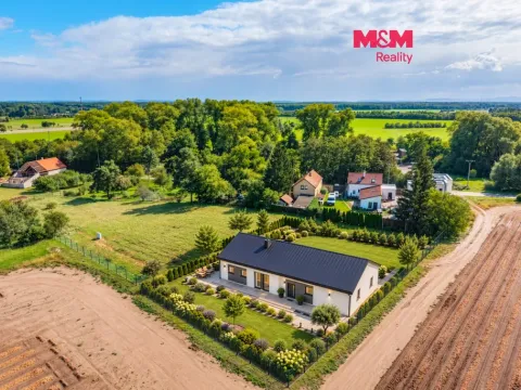 Prodej rodinného domu, Opolany - Kanín, 140 m2