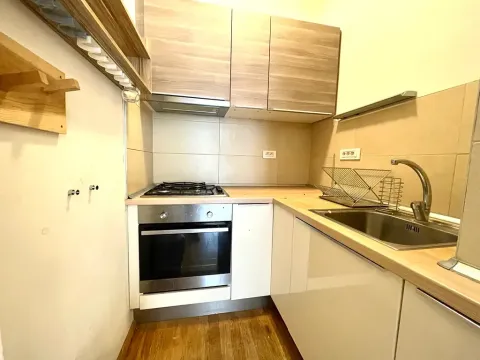 Pronájem bytu 2+kk, Praha - Holešovice, Ortenovo náměstí, 75 m2