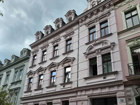 Prodej bytu 2+1, Karlovy Vary, Svahová, 61 m2