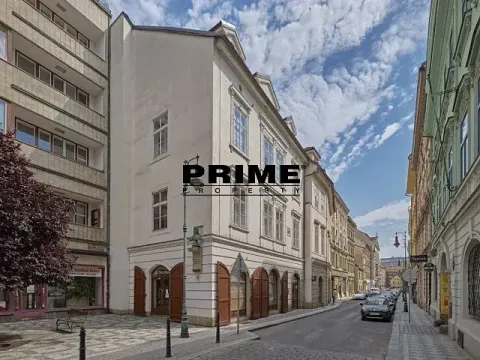Pronájem kanceláře, Praha - Nové Město, Soukenická, 161 m2