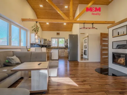 Prodej rodinného domu, Doubrava, 109 m2