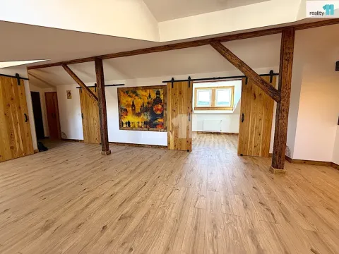 Prodej bytu 2+kk, Karlovy Vary - Rybáře, Sokolovská, 81 m2
