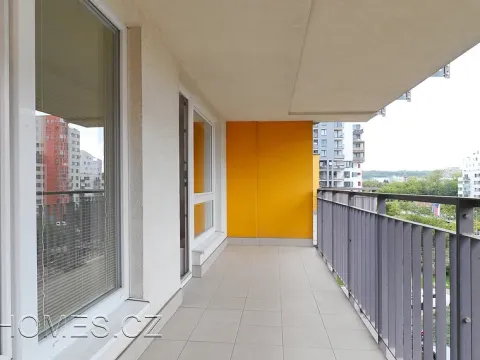 Pronájem bytu 2+kk, Praha - Vysočany, Pod Harfou, 48 m2