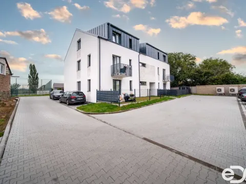Prodej bytu 1+kk, Ovčáry, Na Bulánce, 36 m2