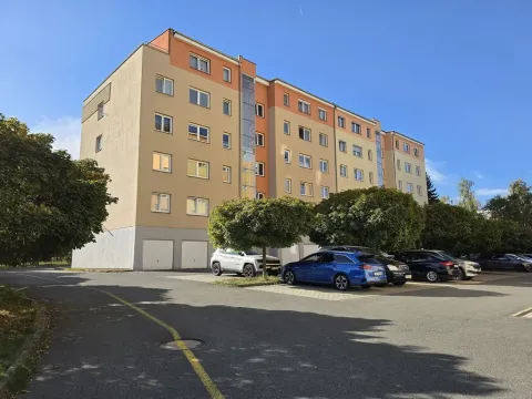 Pronájem bytu 2+kk, Plzeň, Malesická, 42 m2