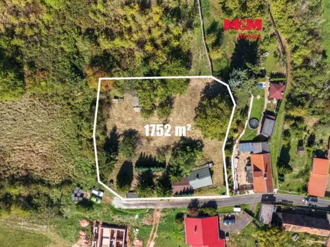 Prodej pozemku pro bydlení, Pnětluky, 1752 m2