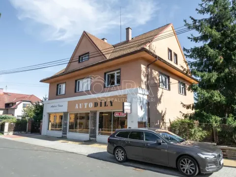 Prodej rodinného domu, Neratovice, 5. května, 411 m2