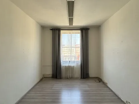 Pronájem kanceláře, Brno, Husova, 24 m2