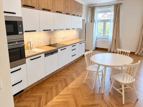 Pronájem bytu 2+kk, Praha - Žižkov, U kněžské louky, 80 m2