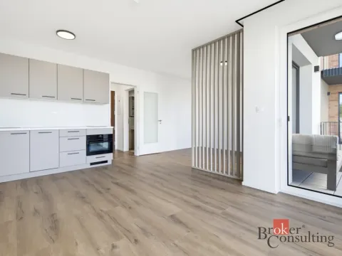 Pronájem bytu 1+kk, Hradec Králové, Na Střezině, 35 m2