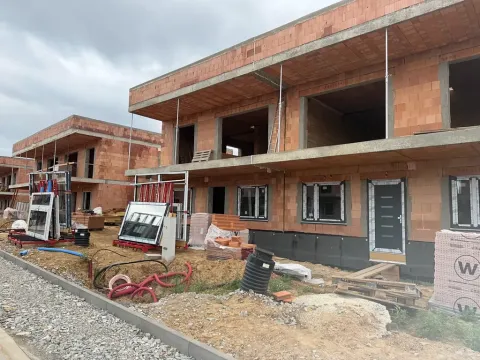 Prodej bytu 4+kk, Zlín, Zimní, 89 m2