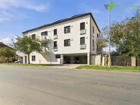 Prodej bytu 3+kk, Strážnice, Grůska, 93 m2