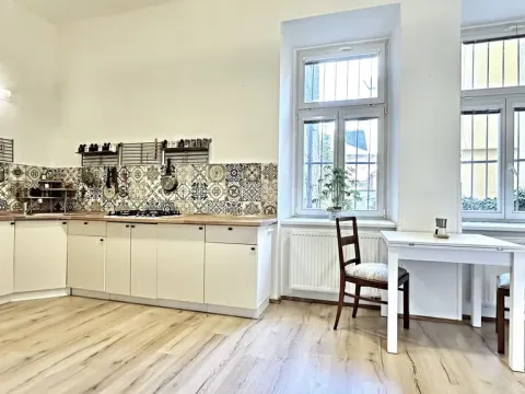 Prodej bytu 3+1, Brno, Štěpánská, 115 m2