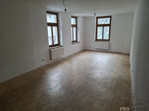 Pronájem bytu 2+1, Kladno, T. G. Masaryka, 77 m2