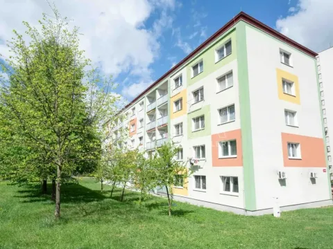 Pronájem bytu 2+1, Neratovice, 28. října, 49 m2