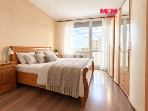 Pronájem bytu 1+1, Louny, Náměstí Benedikta Rejta, 36 m2