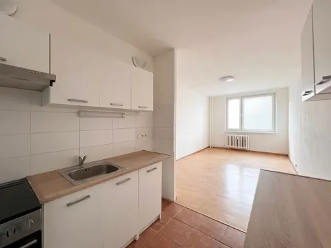 Pronájem bytu 2+kk, Most, Kpt. Jaroše, 41 m2